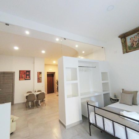 Questo Rinascimento Casa Brigitte ナポリ エクステリア 写真