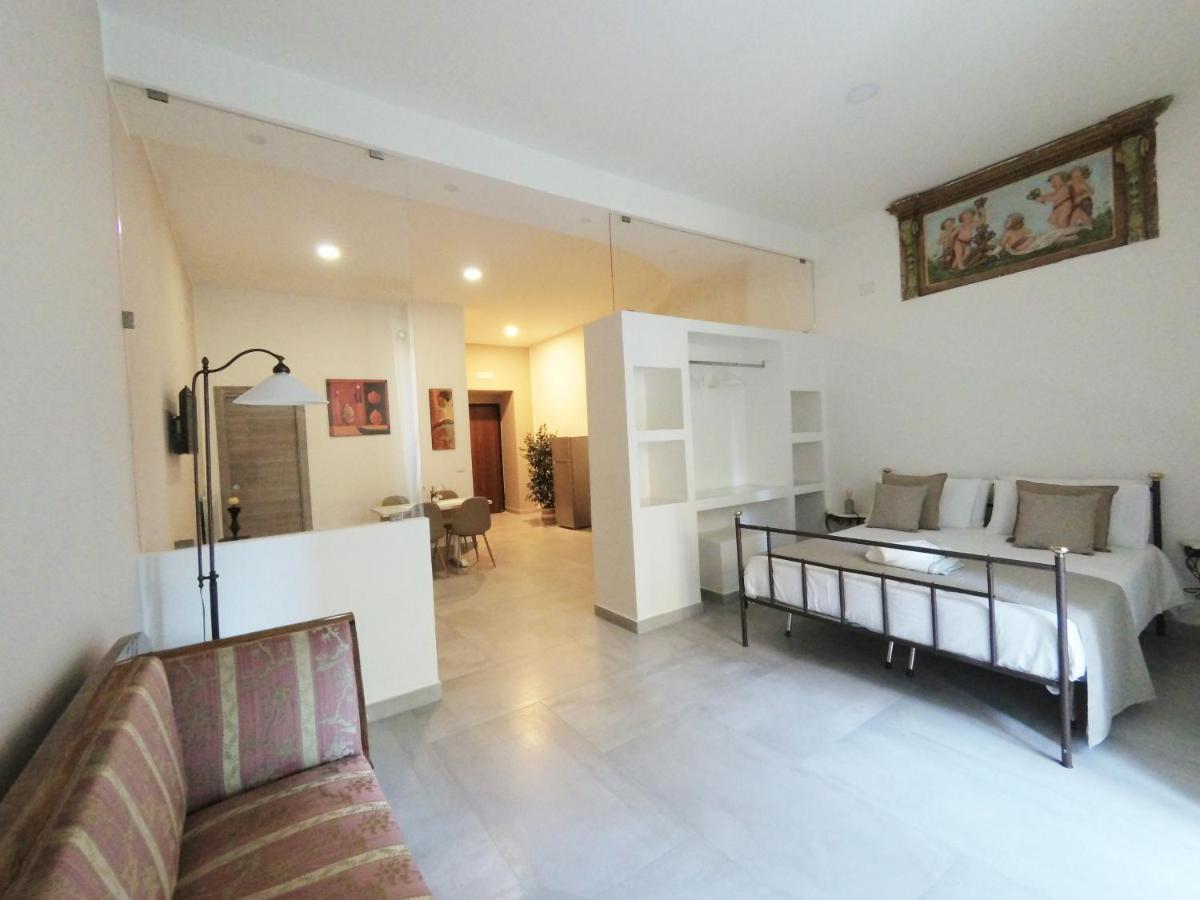 Questo Rinascimento Casa Brigitte ナポリ エクステリア 写真