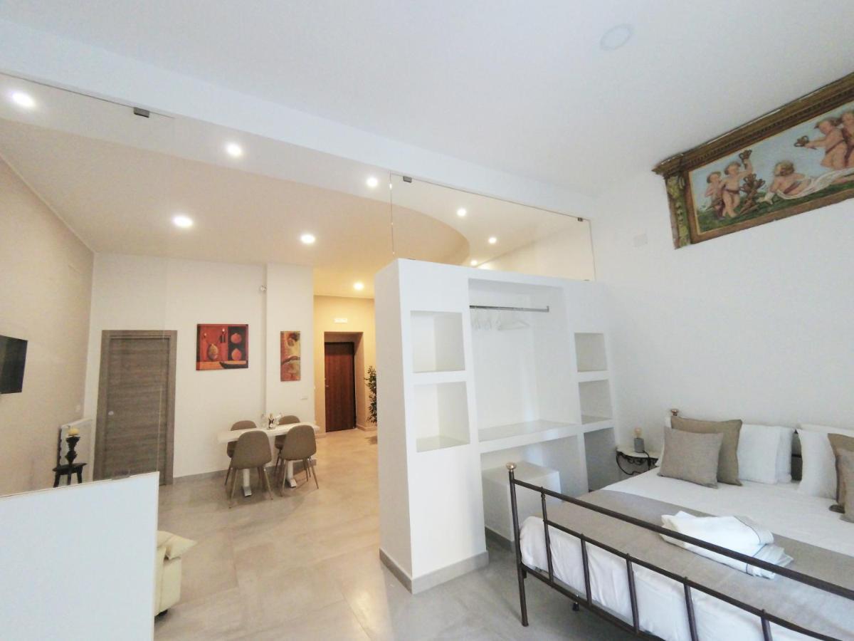 Questo Rinascimento Casa Brigitte ナポリ エクステリア 写真