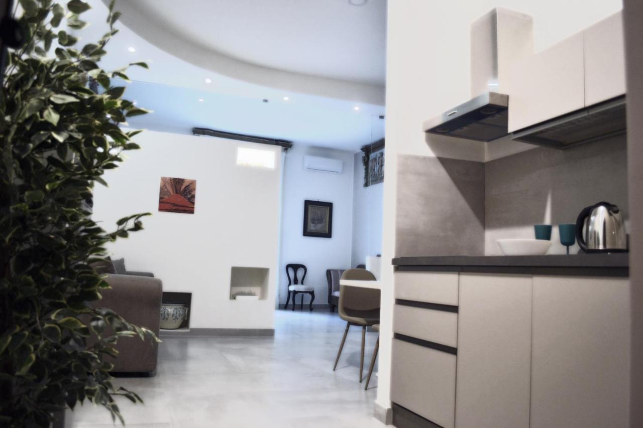 Questo Rinascimento Casa Brigitte ナポリ エクステリア 写真